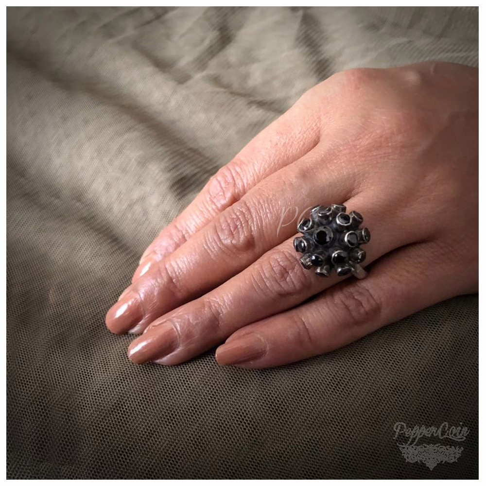 Blue Stone Finger Ring - Image 2